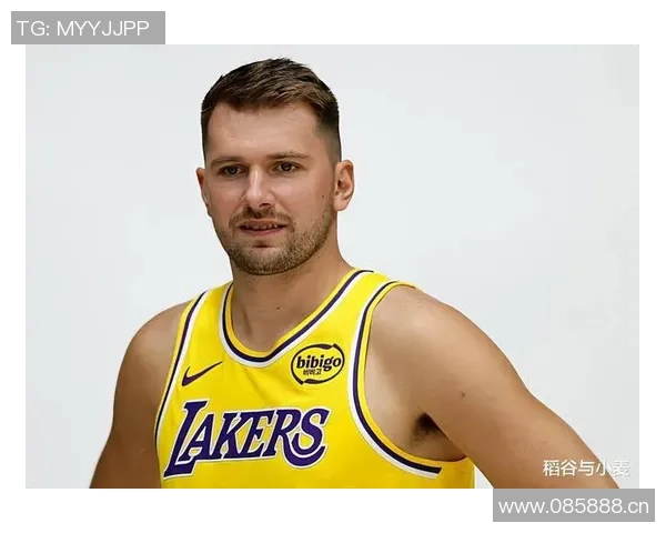 雷迪克谈东契奇的比赛风格：允许他自由发挥享受篮球乐趣